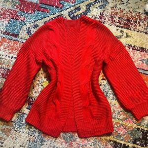 Red cable knitted cardigan women’s size M perfect for Valentine’s Day!